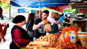 رمضان فرنسا... عادات عربية يتسامح معها المجتمع