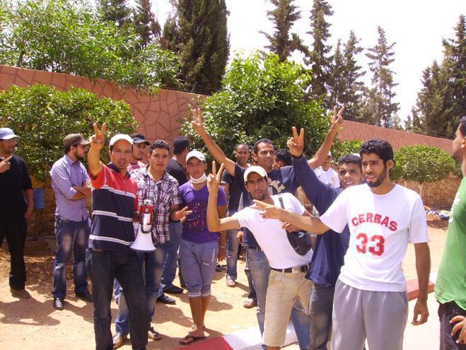 أبناء العمال و العمال المتقاعدين